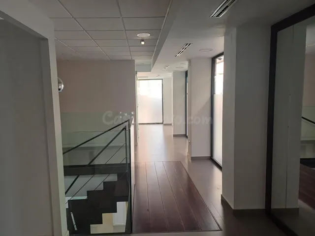 Local comercial en centro histórico, calle peatonal, hace es