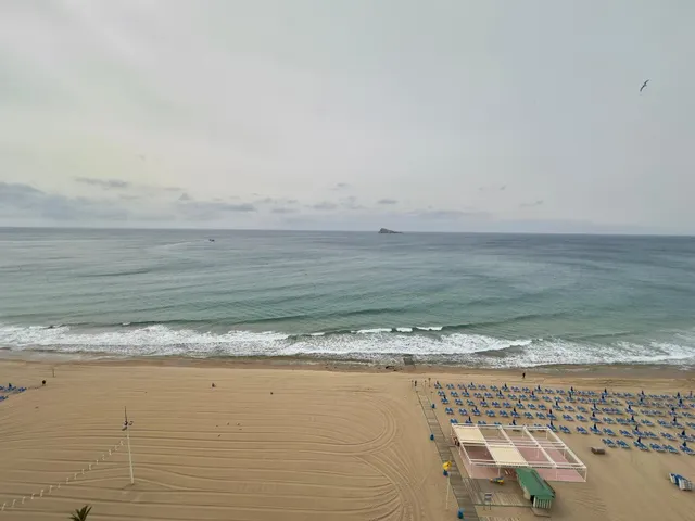 FABULOSO APARTAMENTO EN 1ª LINEA DE LEVANTE — 25