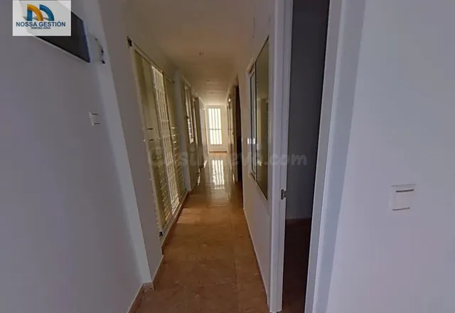 MAGNIFICA OPORTUNIDAD!!! - AMPLIO PISO OCUPADO- AYORA — 3