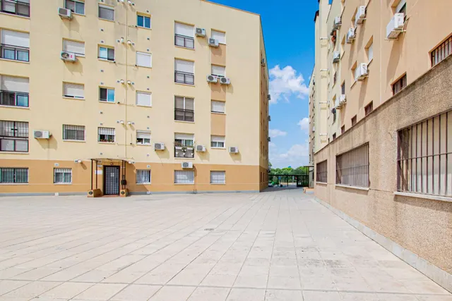 Vivienda en venta en Los Bermejales de VPO — 3