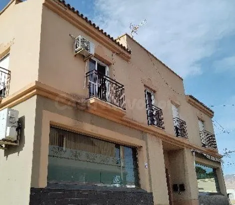 SE VENDE piso OKUPA en C El Roncalillo 15 de Roquetas de M - foto 3