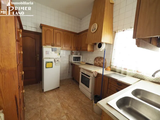 *¡Gran oportunidad en Argamasilla de Alba por solo 55.000 Eu - foto 3