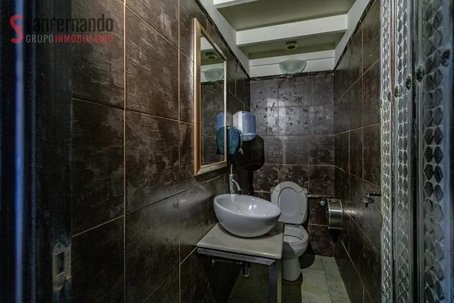 Local habilitado para  Hostelería en Maliaño — 11