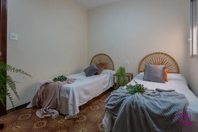 Vivienda SIN ASCENSOR de cuatro dormitorios en segunda línea de playa — 10