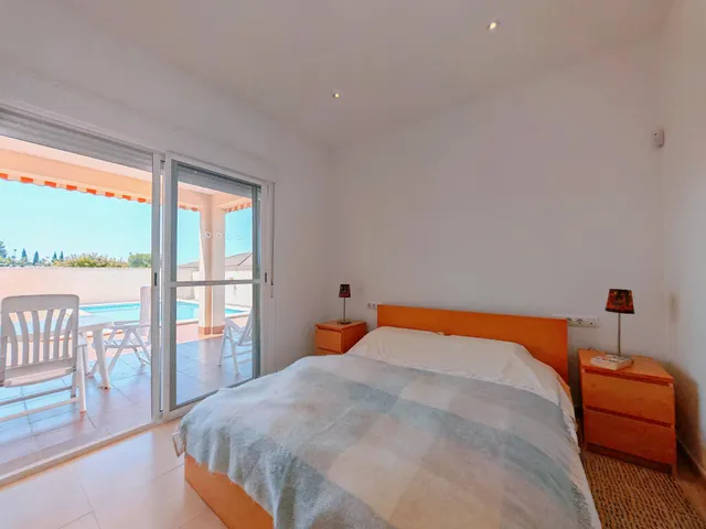 Chalet 3 habitaciones 113m² en venta - Pago Melilla — 28