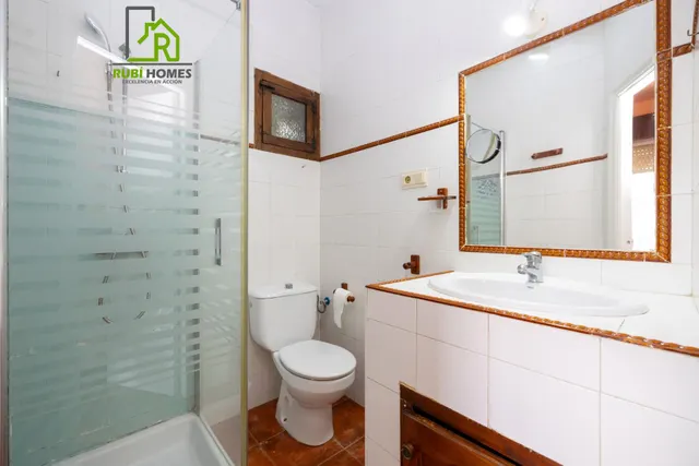 Preciosa casa en Ogíjares con piscina y jardín — 26