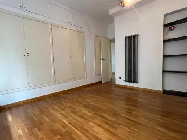 PISO MUY AMPLIO Y TRANQUILO EN SARRIA — 17