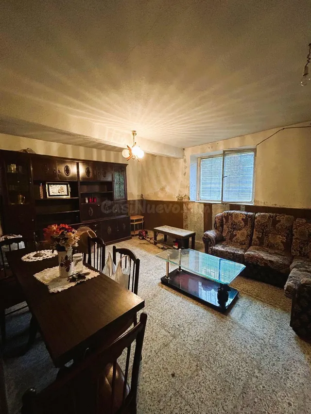 Oportunidad de Inversión en San Andrés de Montejos: Casa par - foto 3