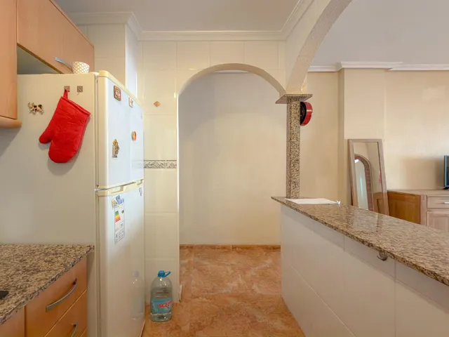 Centro! Encantador apartamento (Año 2003) con terraza confortable y vistas despejadas + 2 Piscinas comunitarias — 15