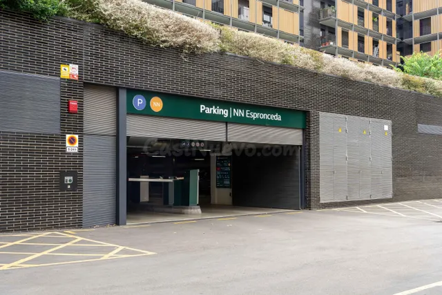 Parking 11m² en alquiler - Barcelona