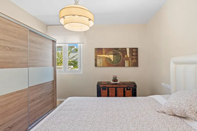 EXCLUSIVO CHALET INDEPENDIENTE DE UNA SOLA PLANTA EN EL VENTORRILLO – CÚLLAR VEGA — 29