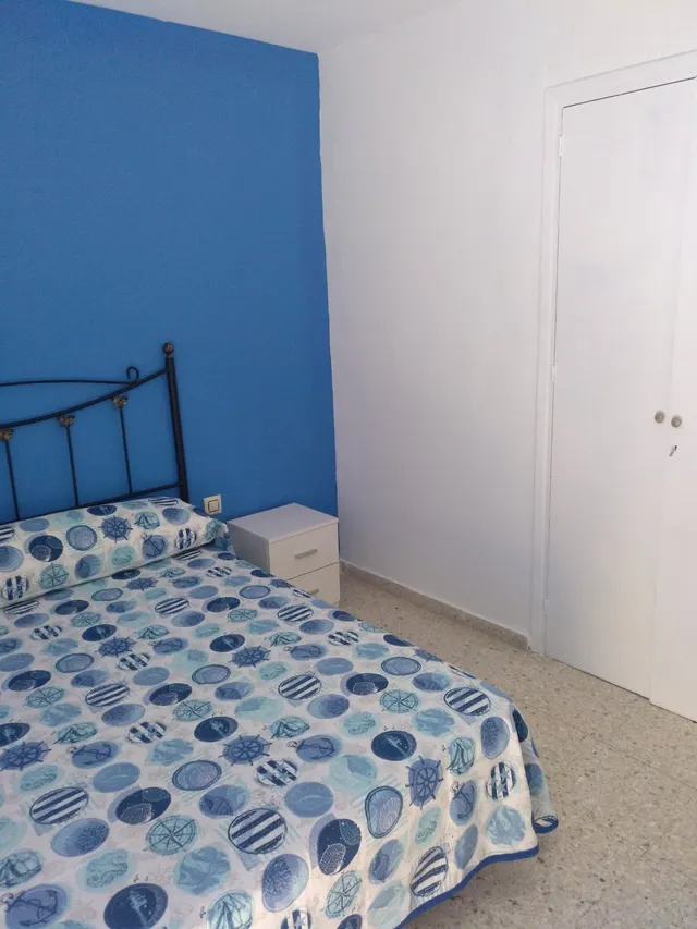 SE ALQUILA PISO PARA ESTUDIANTES — 11