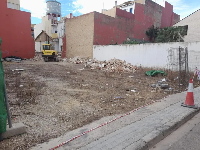 ESPECIAL  INVERSORES ZONA DIVENDRES SOLAR EN MASSANASSA — 14