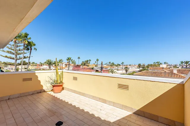 Oportunidad villa de lujo con mas de 500m2 de vivienda — 42