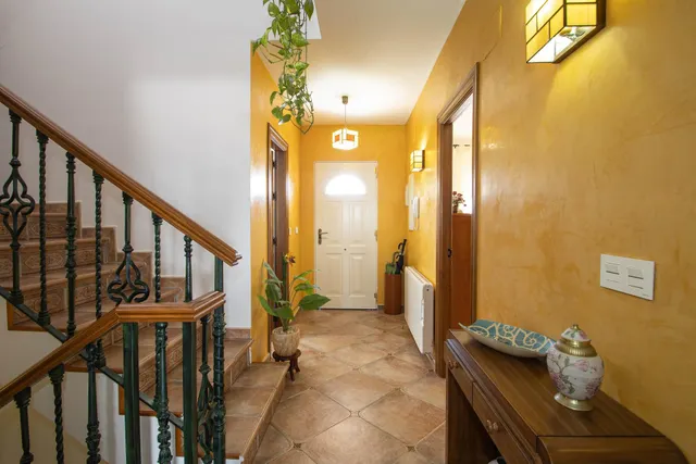 CHALET INDEPENDIENTE CON PISCINA — 24