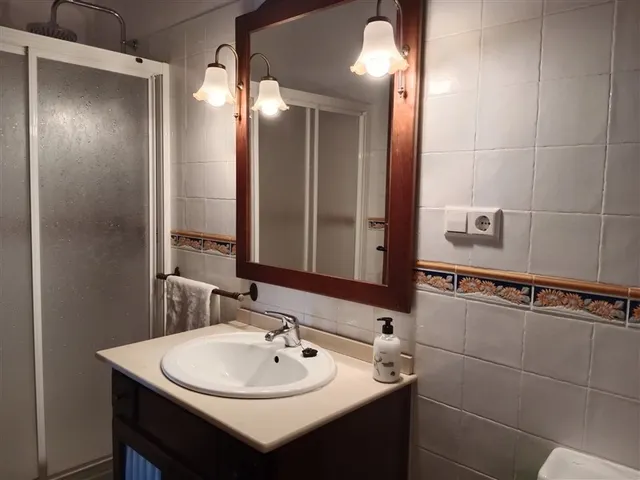 Casa de pueblo en Venta en Alpandeire Málaga — 28