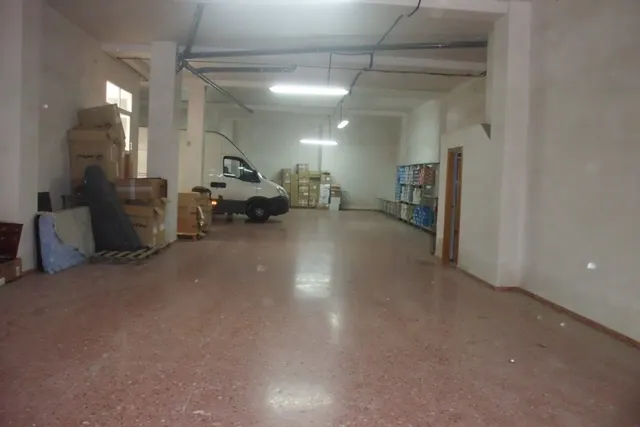 Bajo comercial en Avda. Almaig - Ontinyent — 2