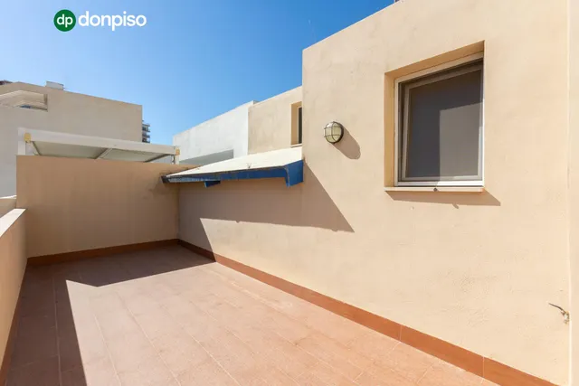 PRECIOSA CASA EN TORRENUEVA — 20