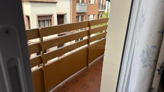 Exclusivo estudiantes !! Piso en Huerta de la Reina, Córdoba - foto 3