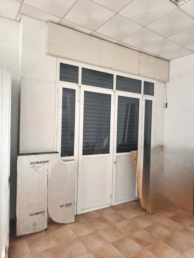 BAJO COMERCIAL EN PLENO CENTRO PUENTE TOCINOS — 3