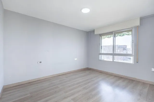 Piso Reformado en Zaidín — 15