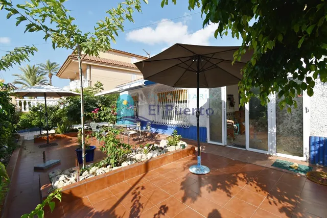 CHALET INDEPENDIENTE A SOLO 350 METROS DEL MAR EN PLAYA NARE
