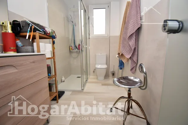¡REFORMADO! PRECIOSO, EXTERIOR Y CÉNTRICO CON BALCÓN Y TRASTERO — 29