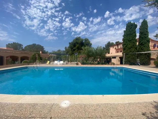 Exclusiva finca con masía, hotel, bodegas y 83 ha de terreno en el Priorat — 28