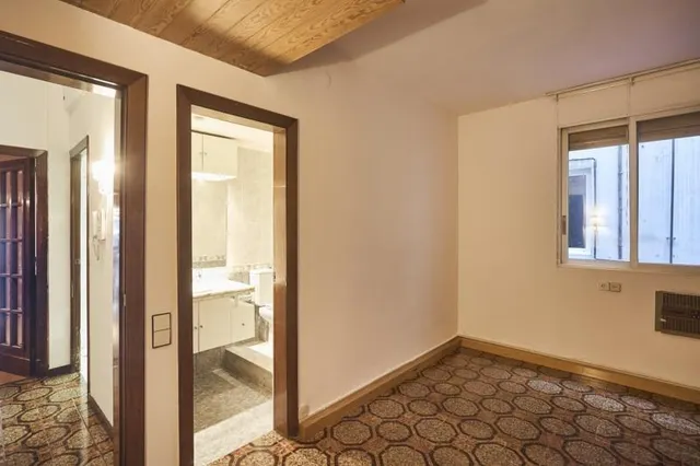 Piso alto y luminoso en galvany — 36