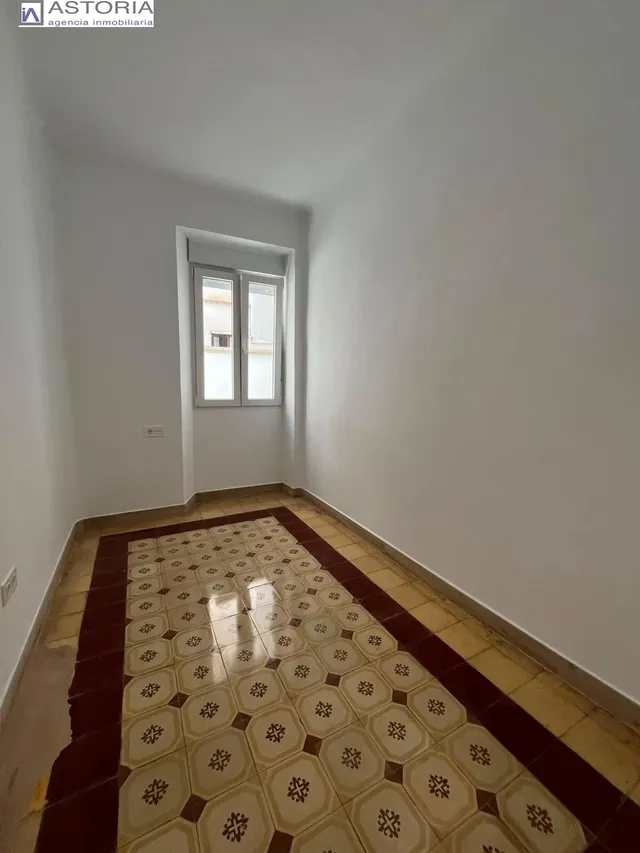 Piso sin muebles junto a Gran Capitán — 7