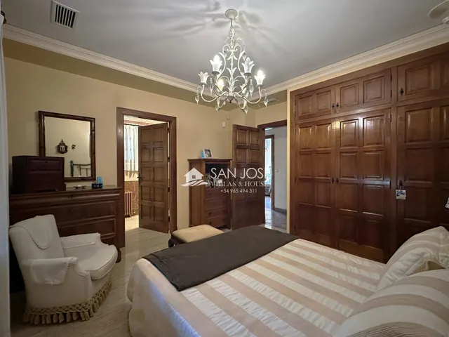VENTA DE CHALET DE LUJO EN NOVELDA — 18
