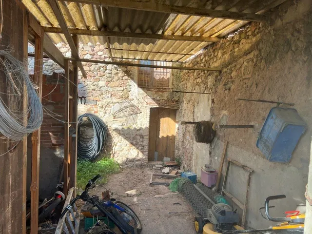 SOLAR EN VENTA CON CASAL DE PIEDRA EN LA SERRA BARONA — 13