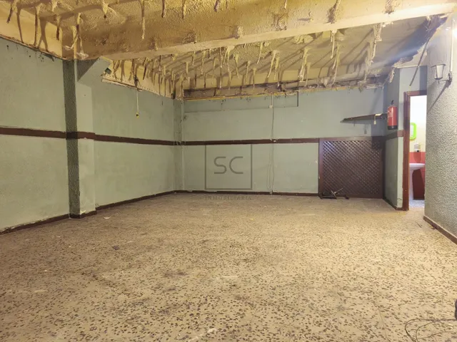 LOCAL COMERCIAL EN ULTRAMAR-FERROL — 6