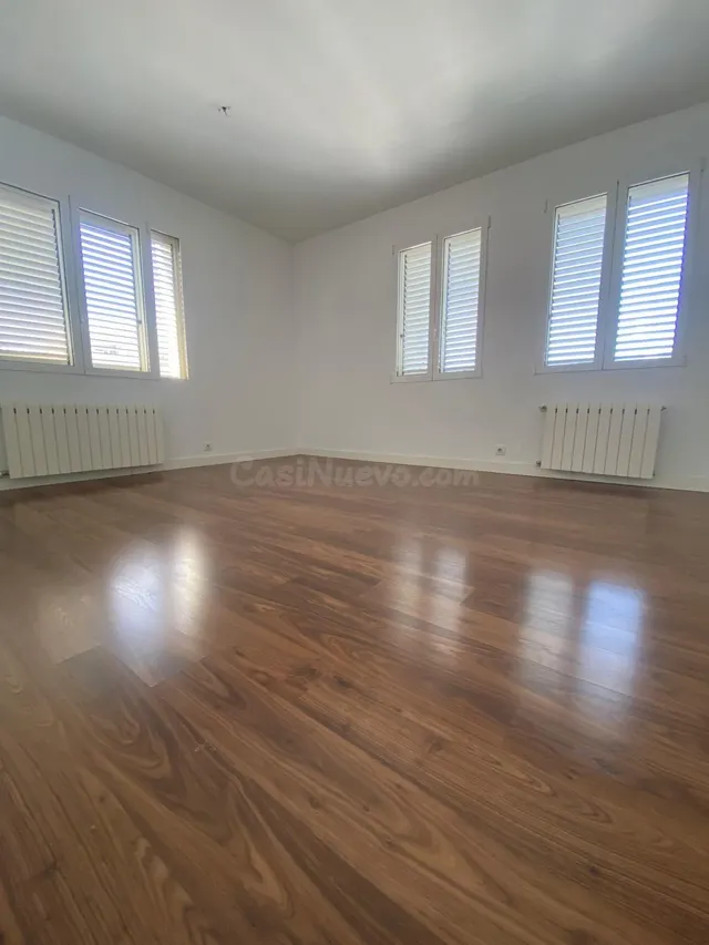 Piso en venta en Ronda De Garay - foto 3