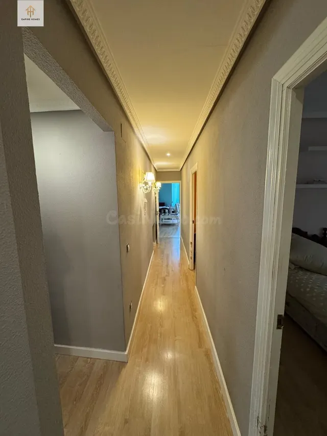 SE VENDE PISO EN ZONA CENTRO (PARTE ANTIGUA) - foto 5