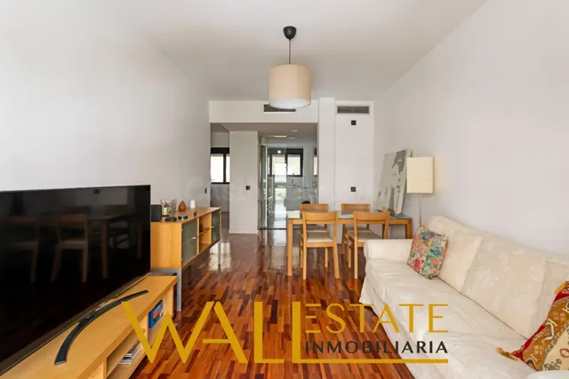 Exclusivo Piso Reformado en el Corazón de Madrid - foto 4
