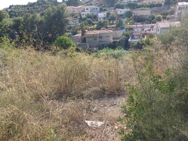 Terreno urbano edificable en venta de 660 m2 en zona residencial de Cunit — 13