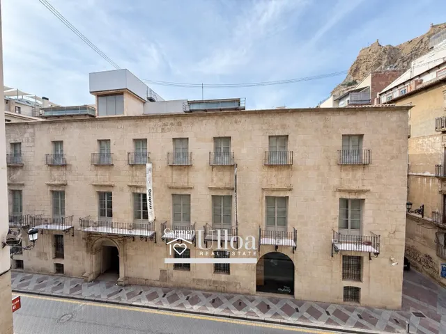 APARTAMENTO DE DISEÑO CON VISTAS AL MAR  Y AL CASTILLO PLAYA POSTIGUET — 38