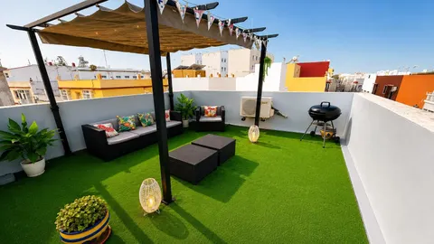 Casa amplia y con encanto en el Corazón de Puerto Real