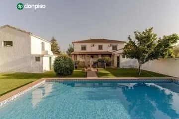 Finca en el término "Los LLanos " en Moraleda de Zafayona a 20 minutos de Granada Capital