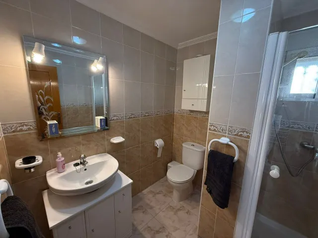 Villa 5 habitaciones 231m² en venta - Villamartin — 33