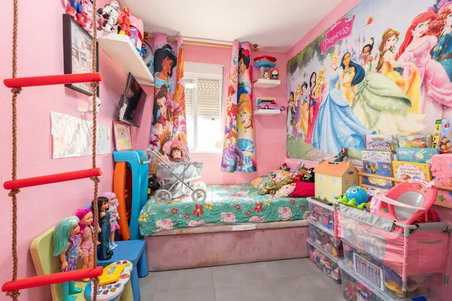 PISO EN VENTA EN CALLE GUADALBULLÓN — 21