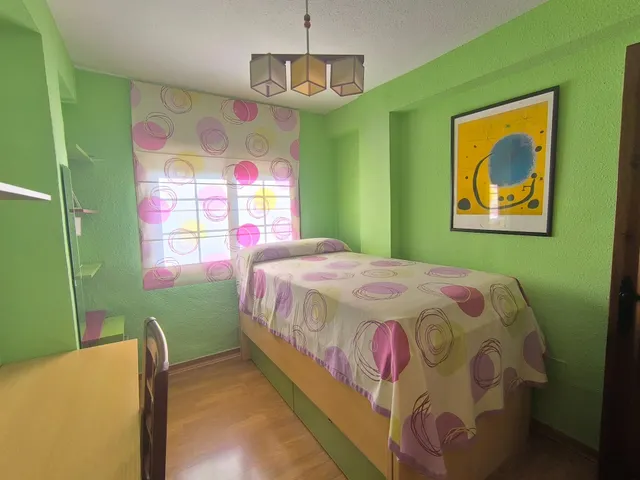 Venta piso reformado y amueblado — 29