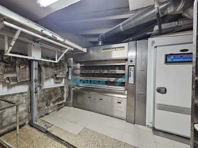 Local comercial en Alquiler en Celra Girona — 4