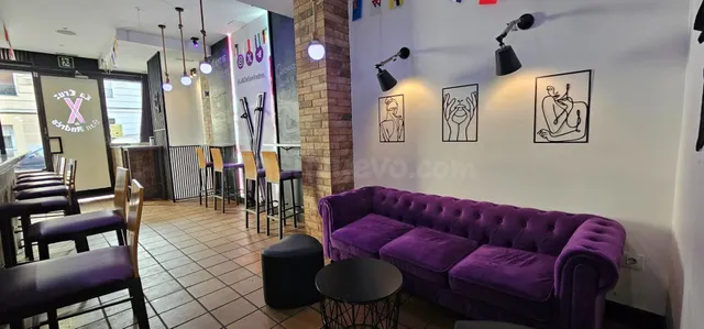 Traspaso Bar-Cafetería junto al Retiro | Salida de Humos | L - foto 3