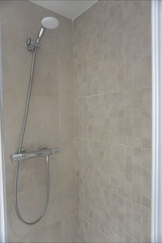 ESTRENA  ESTA ESPECTACULAR VIVIENDA CON PISCINA  DE 2 habitaciones Y DOS BAÑOS CON GARAJE INCLUIDO — 38