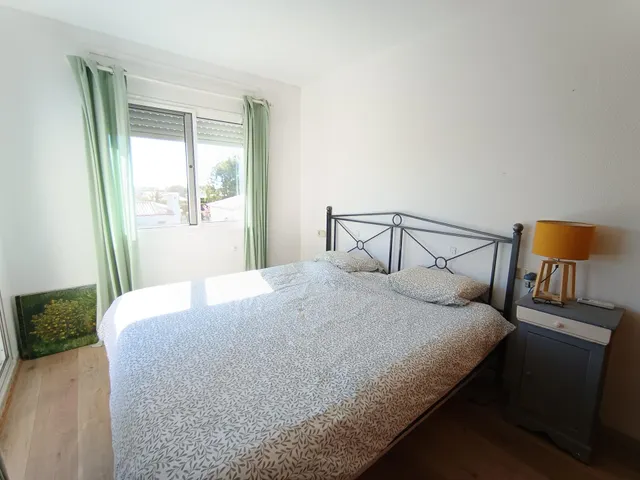 Exclusiva villa reformada y moderna con vistas al mar y montaña, piscina, cocina de verano y apartamento independiente — 44