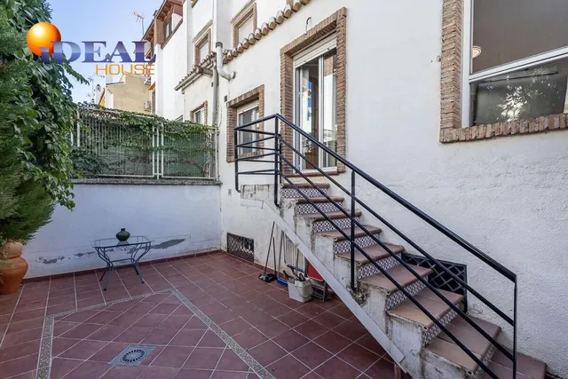 VIVIENDA con encanto en PALACIO DE DEPORTES — 3