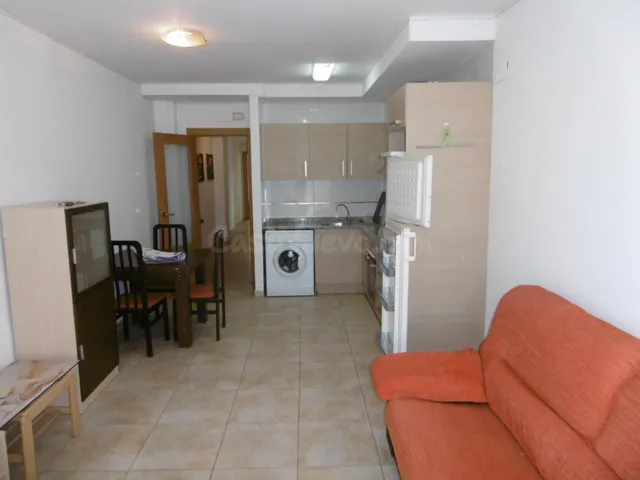 PISO AMUEBLADO CON TRASTERO — 3