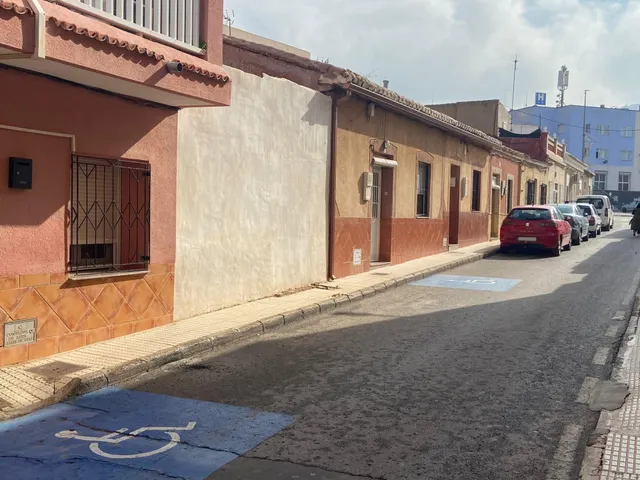 SOLAR URBANO EN LA UNION — 9
